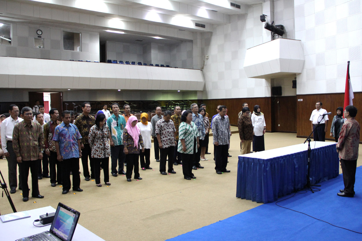 Pelantikan Pejabat Struktural Akademik di Kampus STMM “MMTC”