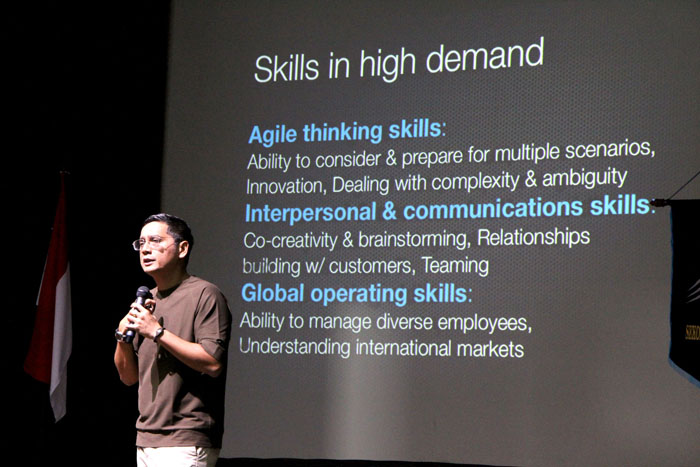 Putra Nababan : To be Talent! Jangan Sekedar Dapat Pekerjaan -Seminar Talent Indonesia Career Expo Idtalent-STMM