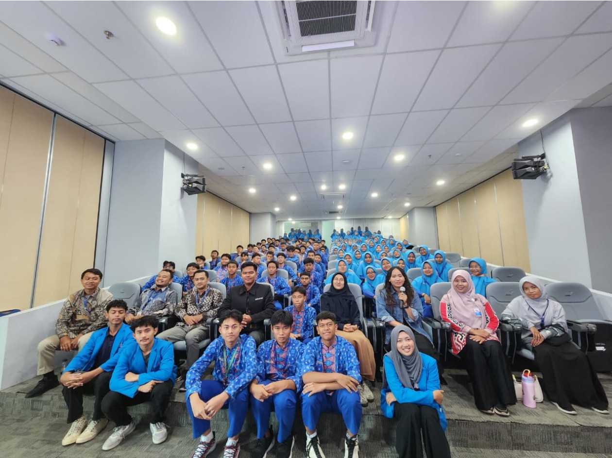 Tiga Alumni SMATQ Abi-Ummi Boyolali Menjadi Mahasiswa STMM